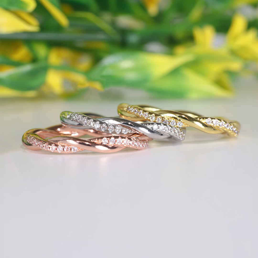 Gold Intertwined Ring