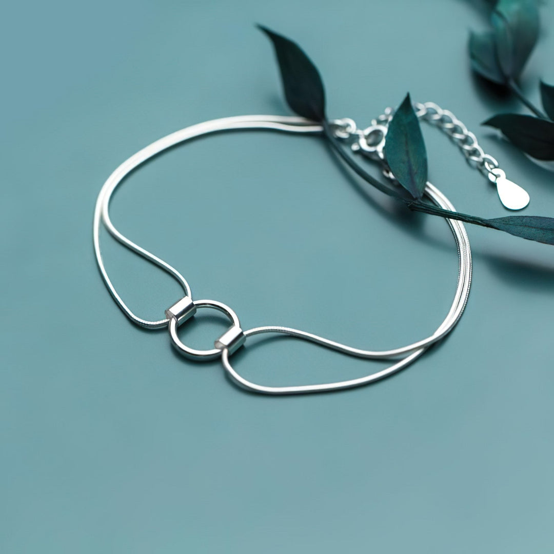 Interlocking Silver Circle Bracelet - Norah's Place